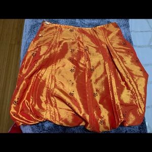 Skirt very fashion and bulky for summer